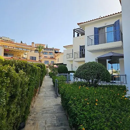 Apartamento Desire Gardens G4 *